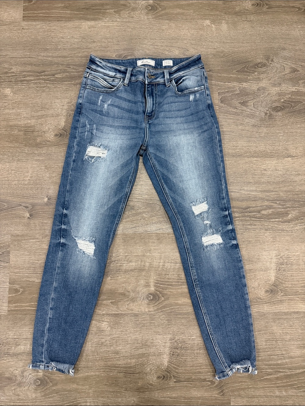 Worn-In Blue Distressed Women’s Jeans KanCan Mid- Rise Ankle Skinny Jeans